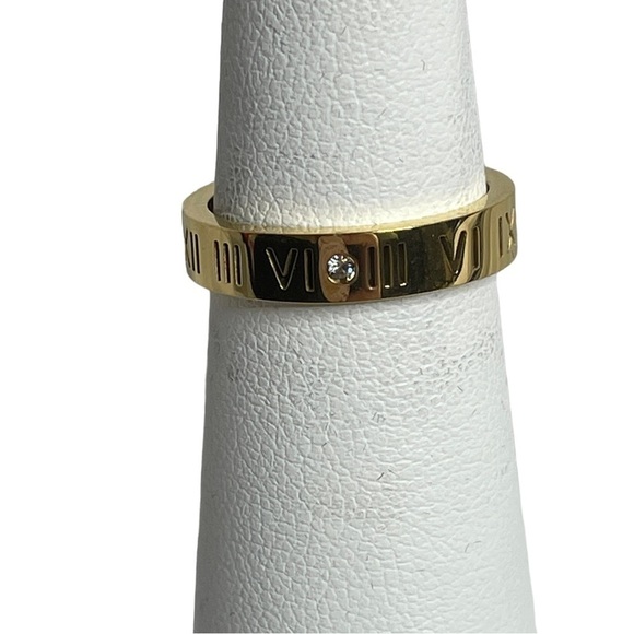 Roman Numeral ring NWOT 4.75 - Picture 1 of 5